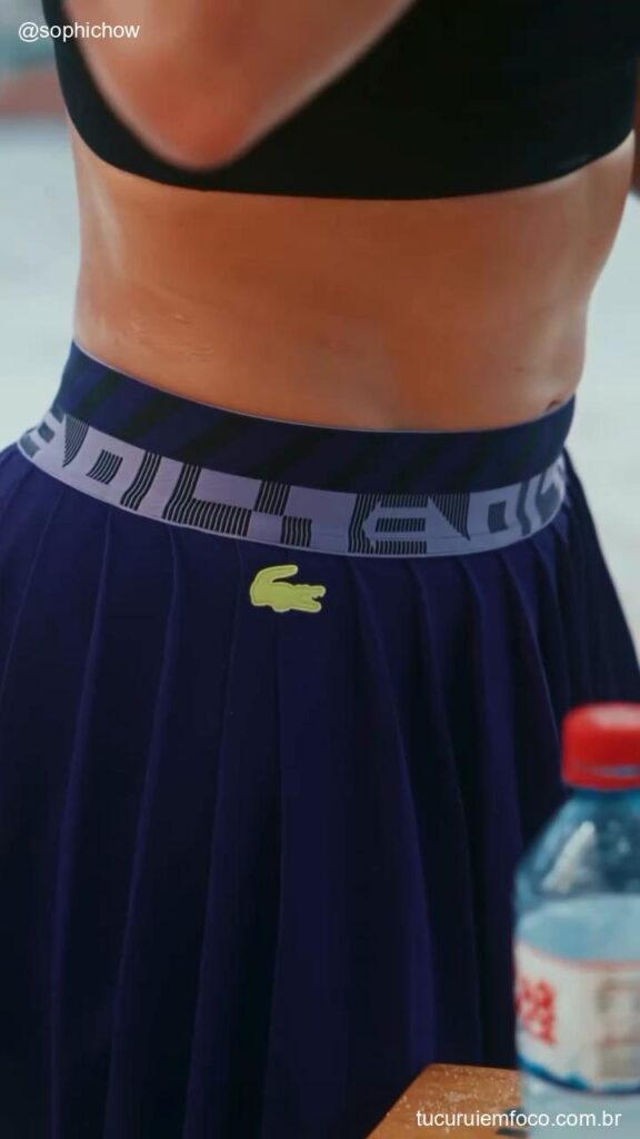 07 detalhe saia sophia chow lacoste